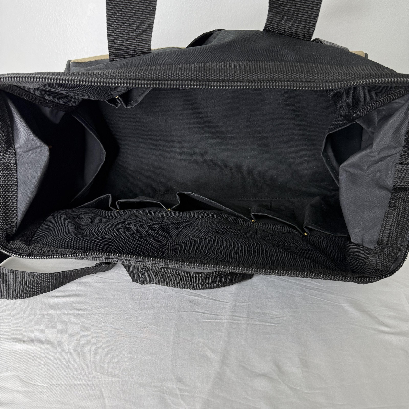 CLC Black Medium Tool Bag Shoulder Strap Fabric Organizer Pockets Heavy Duty