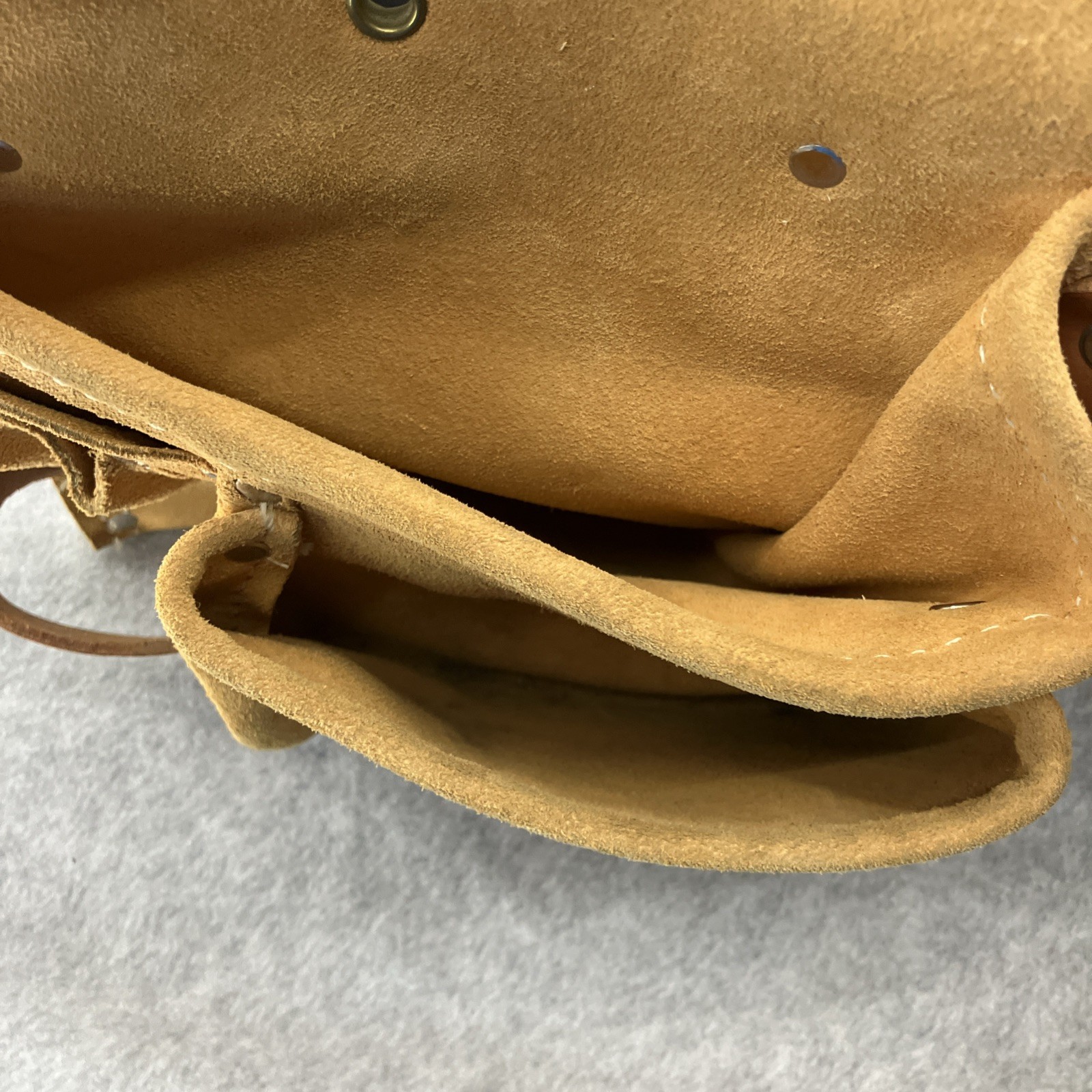 McGuire-Nicholas Carpenter Apron Heavy Split Cowhide Leather Tool Belt # 490X