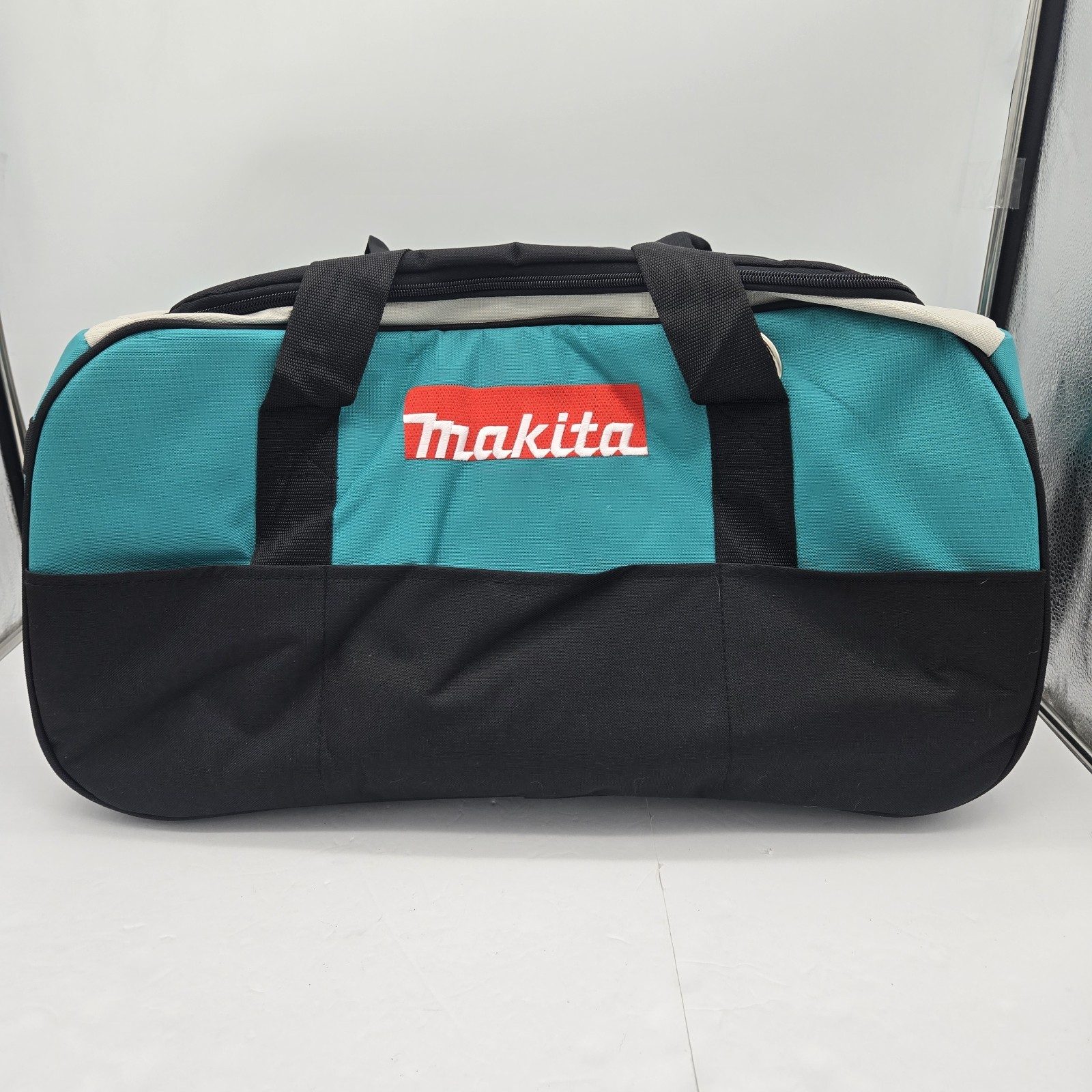 Makita Contractor Tool Bag 23″ NEW Large 23″x12″x12″