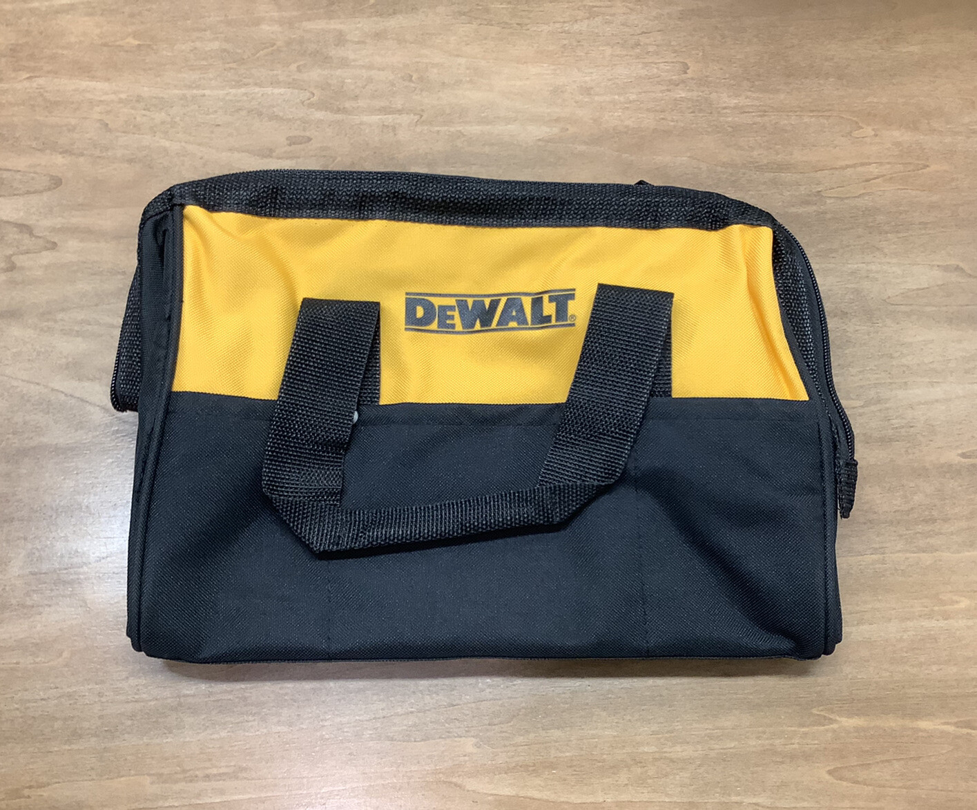 Dewalt Tool bag Heavy Duty Ballistic Nylon 13″X 9” w/ Runners And 6 Pockets New