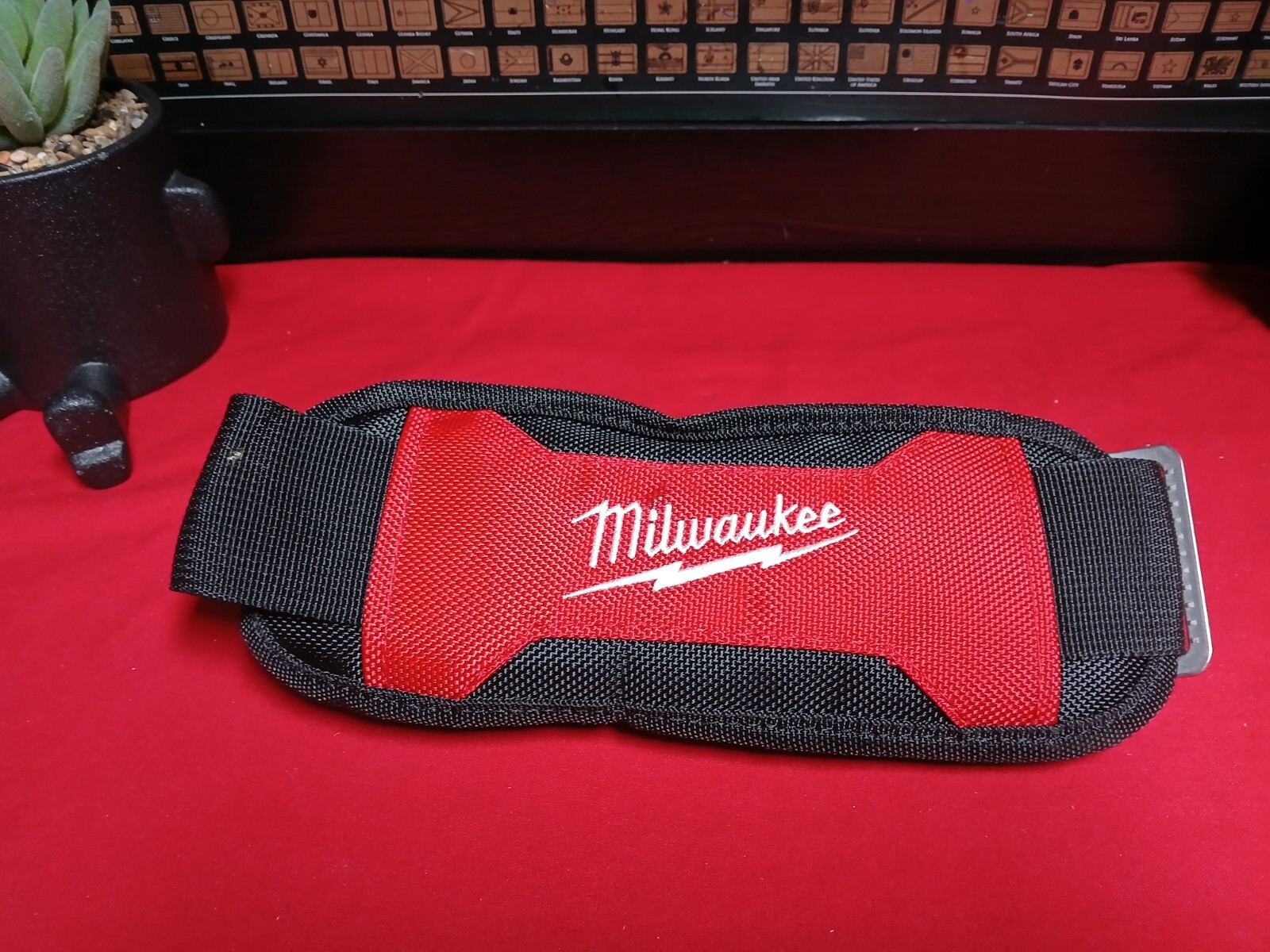 Milwaukee Tool 49-16-2722 Shoulder Strap For M18 Fuel Quik-Lok Power Head