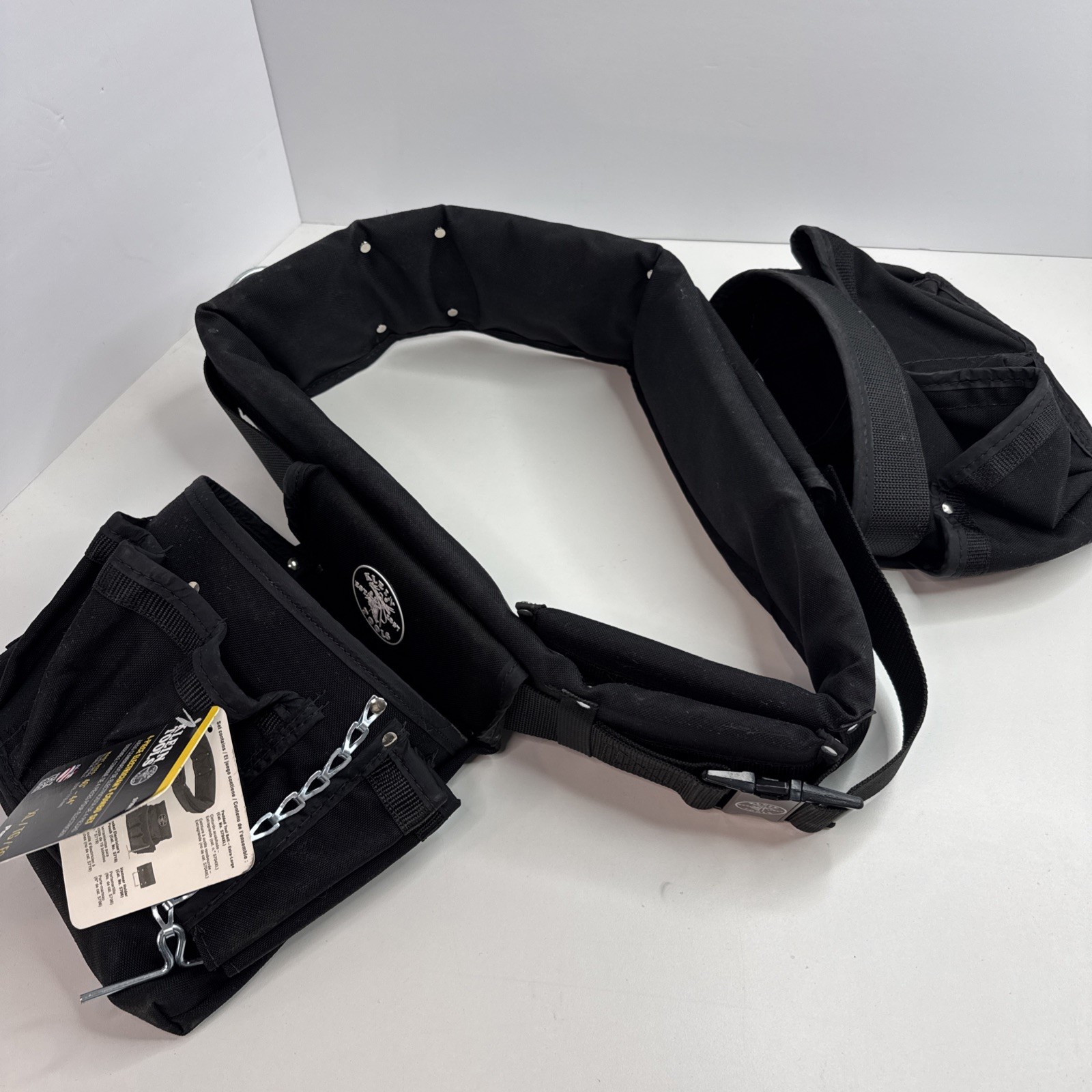 Klein Tools 5710XL Electrician’s Padded Tool Belt Pouch Combo 27 Pockets 4-Piece