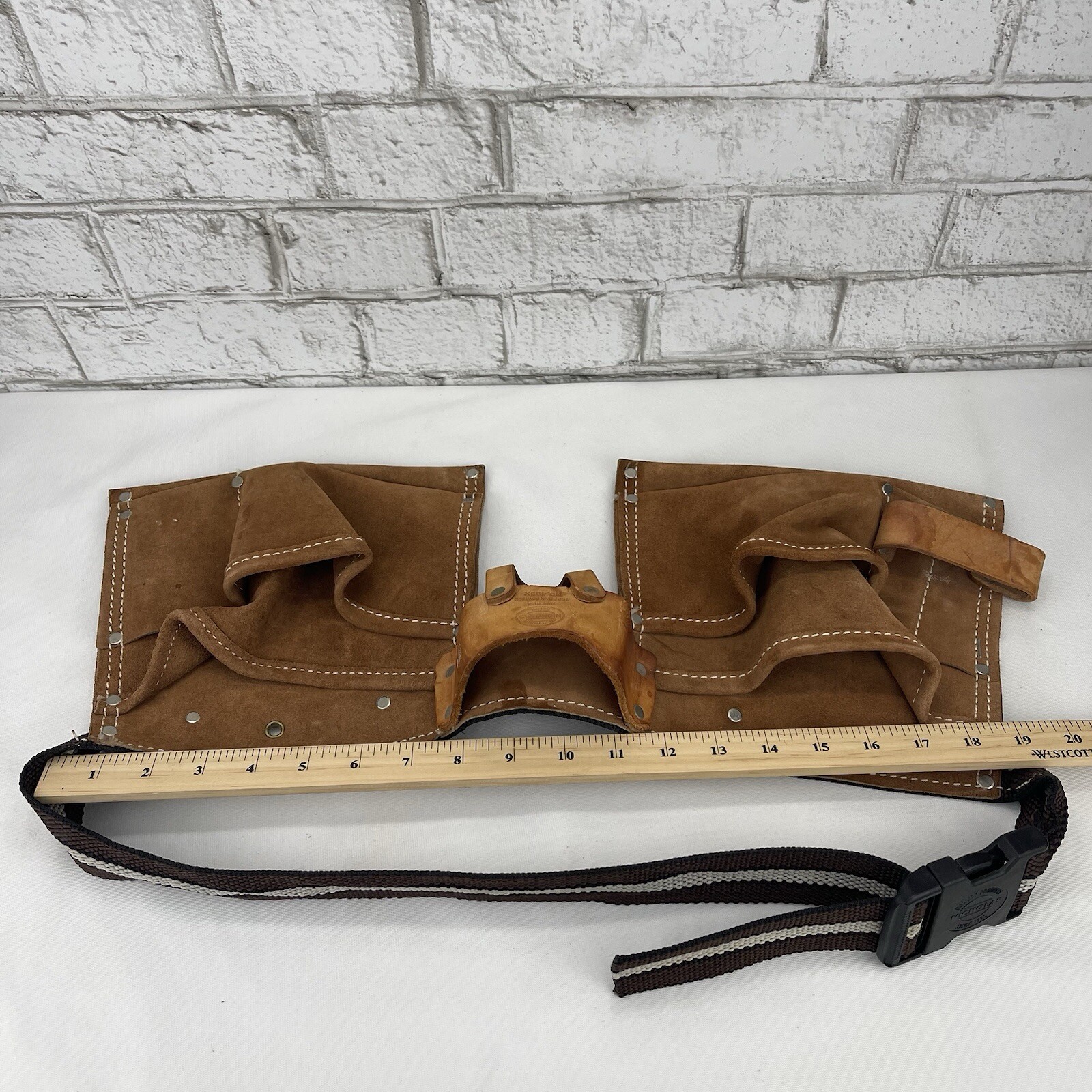 Vintage Nicholas Top Grain Leather Split Cowhide Adjustable Tool Belt #493X