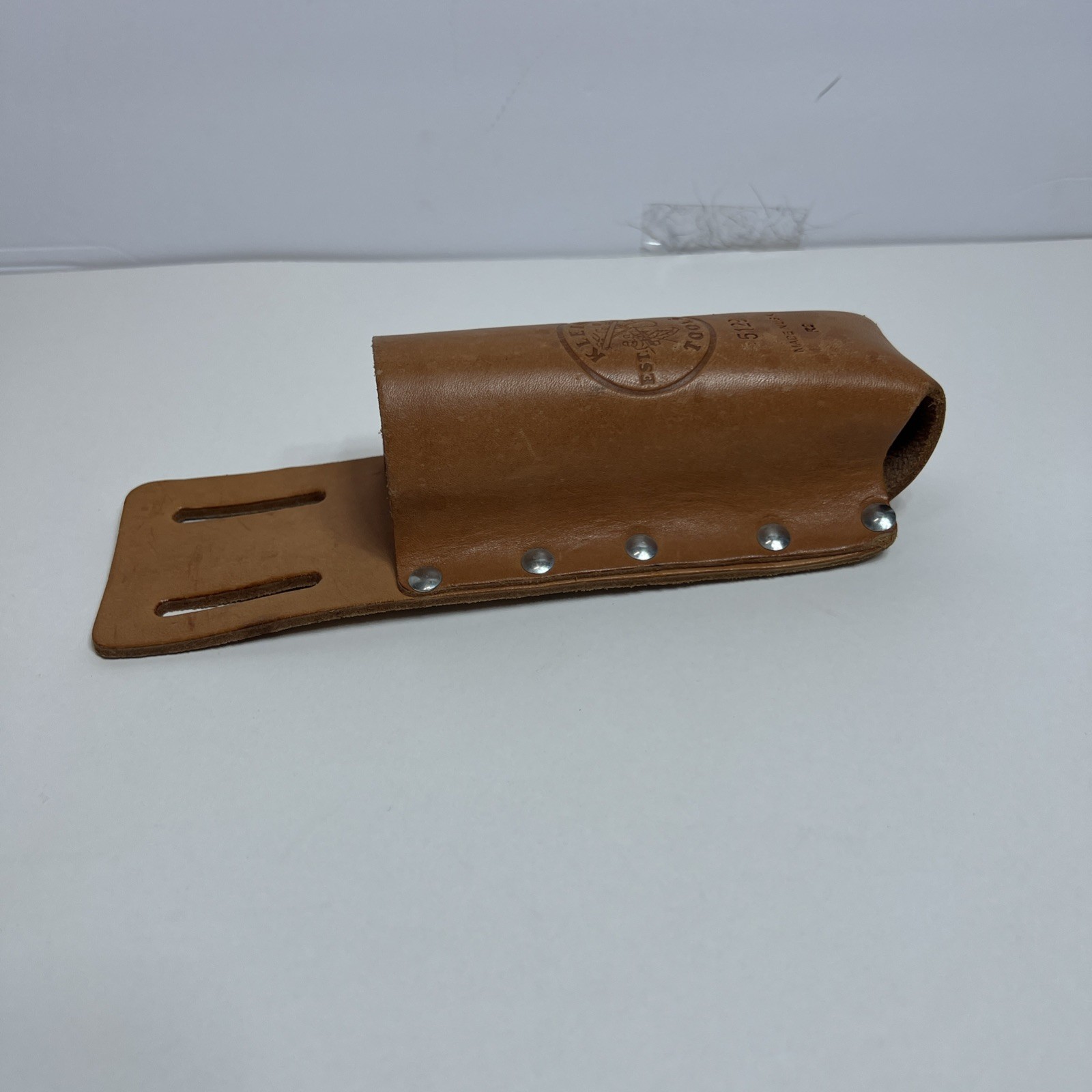 “Pre-Owned” Never Used Leather Klein 5129 Pliers/Cutters/Flashlight Pouch/Holder