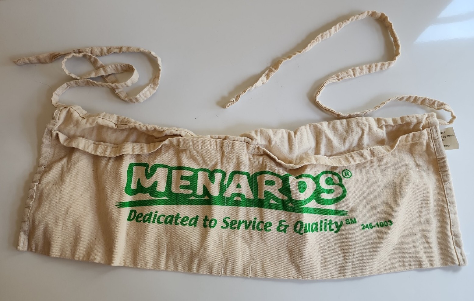 MENARDS HOME IMPROVEMENT APRON/POUCH DEDICATED TO SERVICE & QUALITY EMPLOYEE