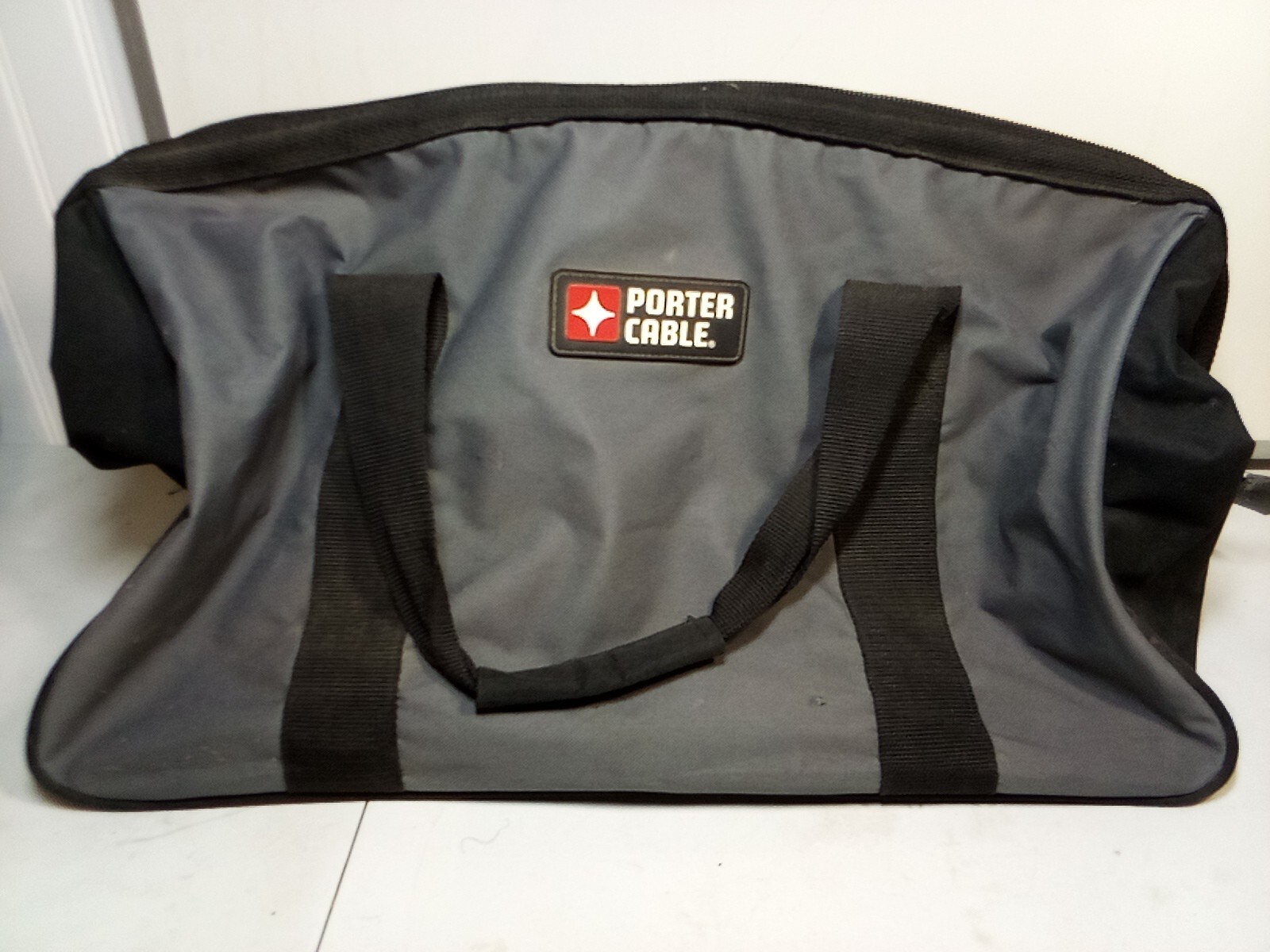 Porter Cable Heavy Duty Tool Tote Bag Zippered 16 X 10 X 12 Gray / Black