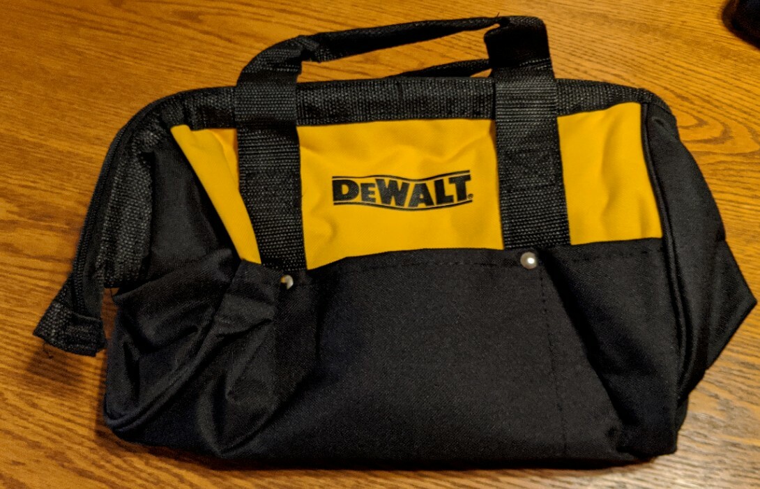 New Dewalt N037466 Heavy Duty Ballistic Nylon Tool Bag 13″ w/ Runners