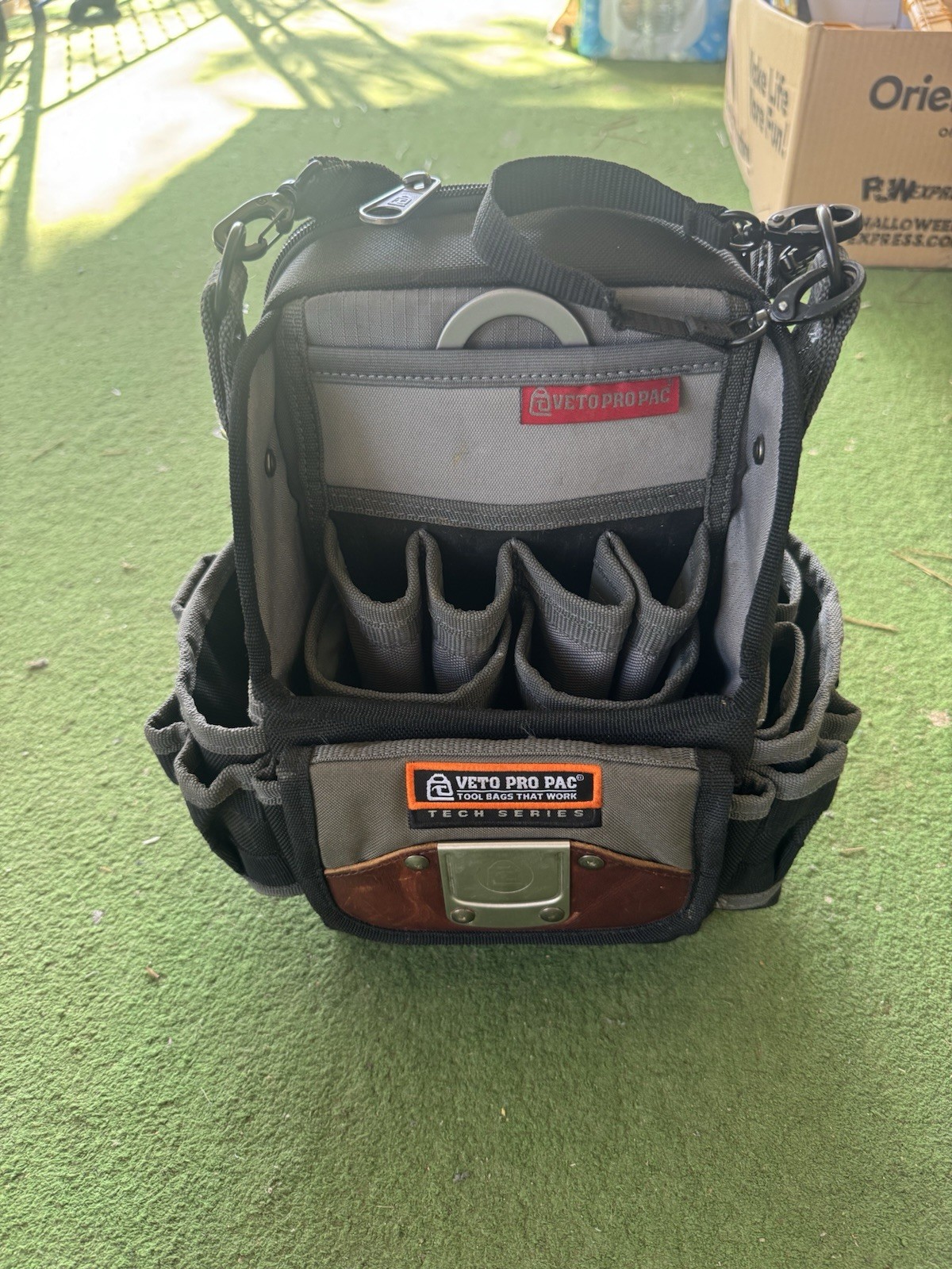 [NEW] (VPP10753) Veto Pro Pac SB-LD Hybrid Tool and Meter Bag