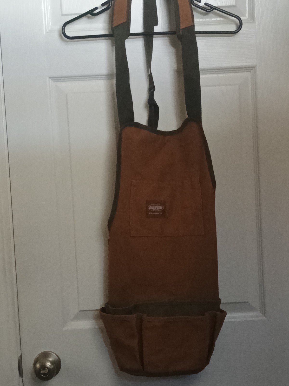 23 In. 16-Pocket BucketBoss Duckwear Super Bib Tool Work Apron Adjustable