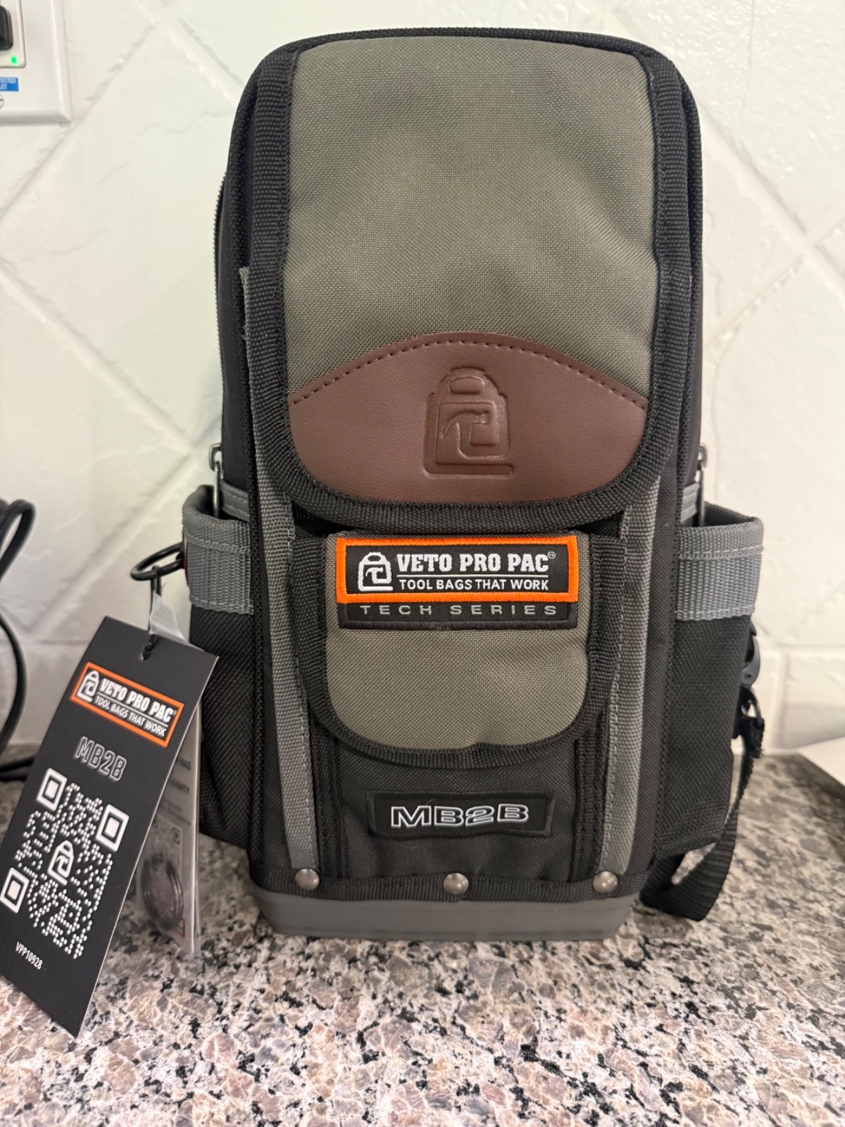 * Brand New* Veto Pro Pac MB2B