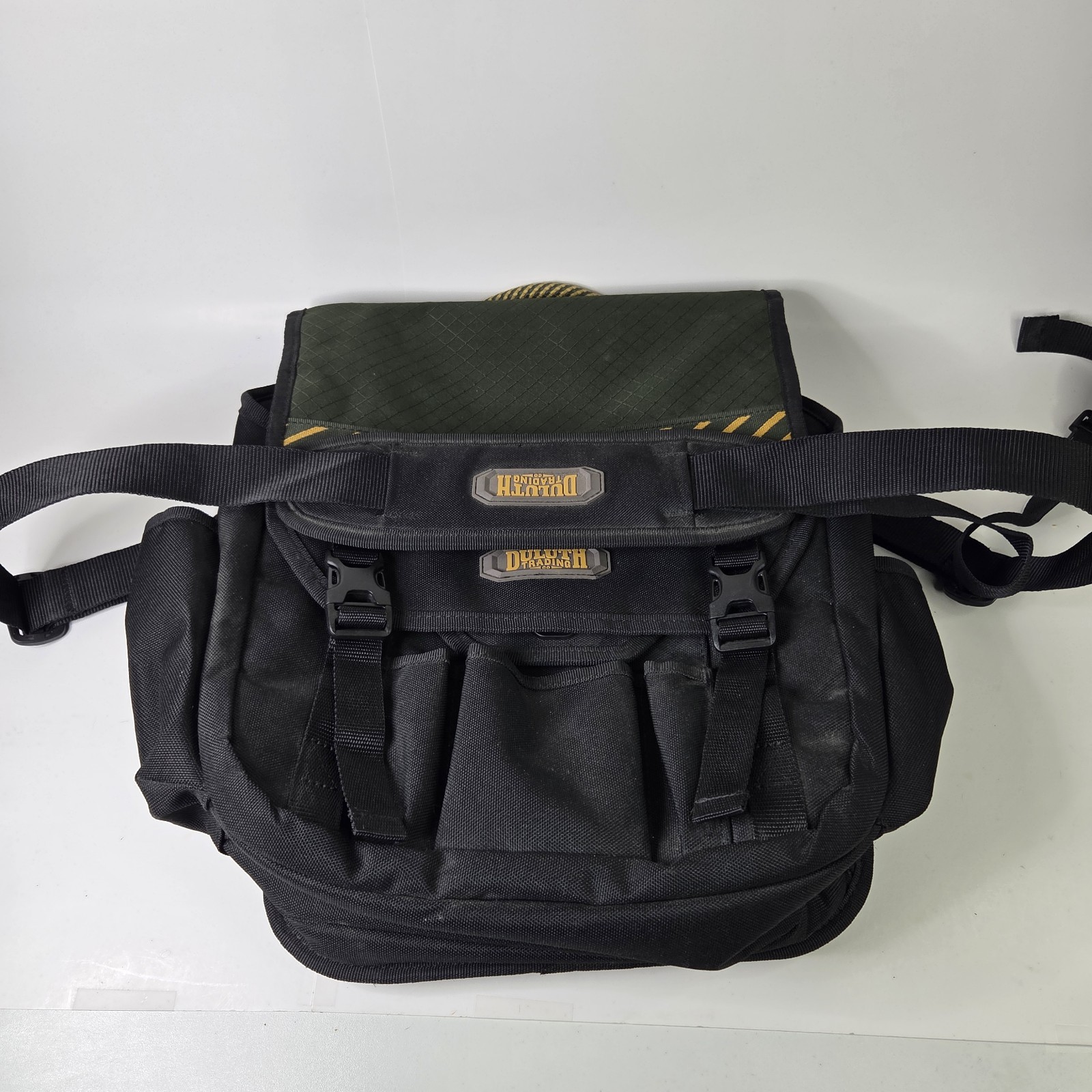 Duluth Trading Co Electrician Tool Laptop Storage Shoulder Bag Black Green