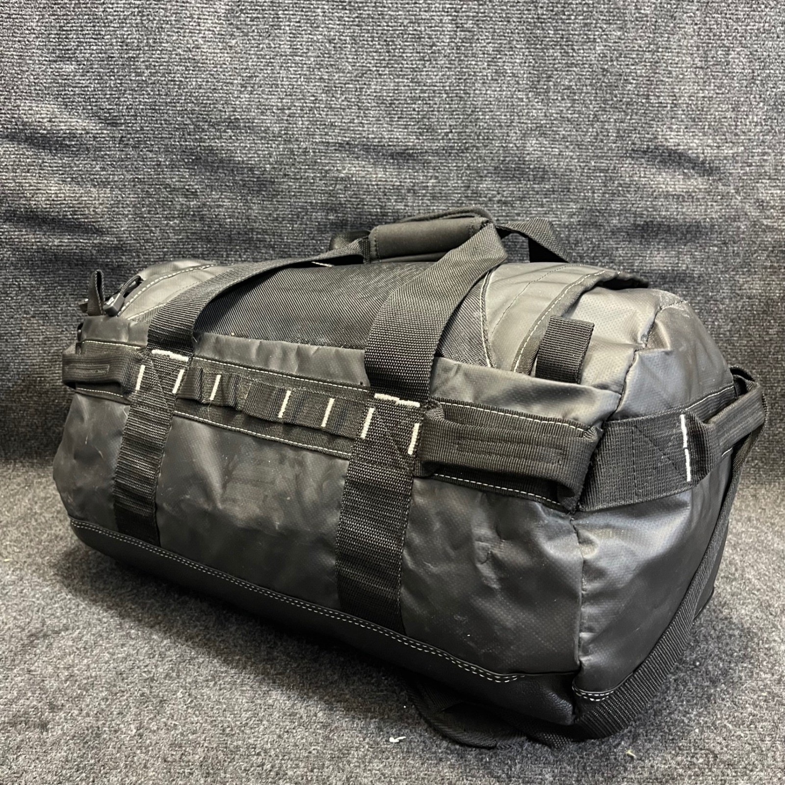 Husky 1000002975 Large Black Water Resistant Travel Duffel Heavy Duty Tool Bag