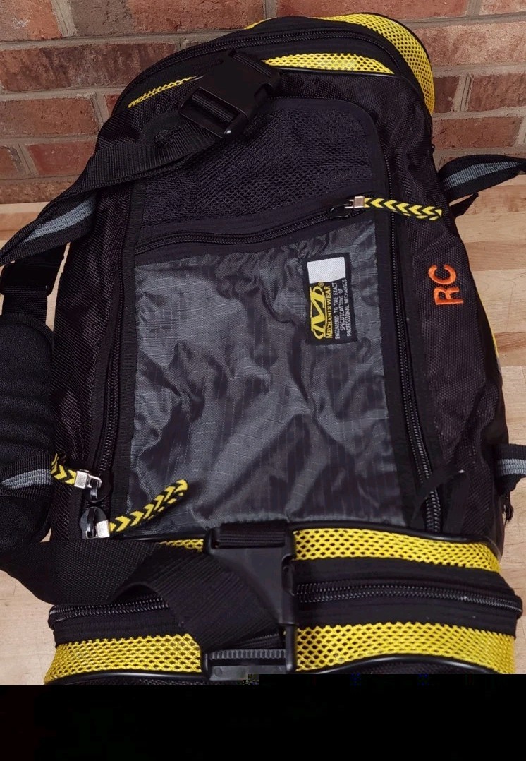 Mechanix Wear Black Duffle Bag Large Travel Gear 26 X 12 Inch