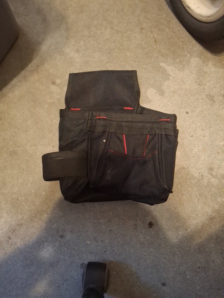 Husky 6-Pocket Black Tool Belt Pouch electrician carpenter plumber utility