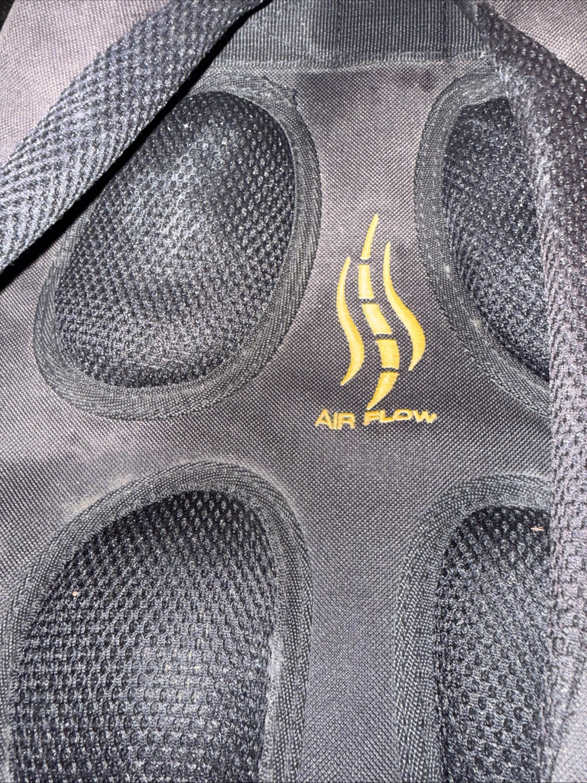 AWP-HP Black Extreme Tool Backpack w/Treaded Rubber Bottom, 1 ZIPPER STUCK