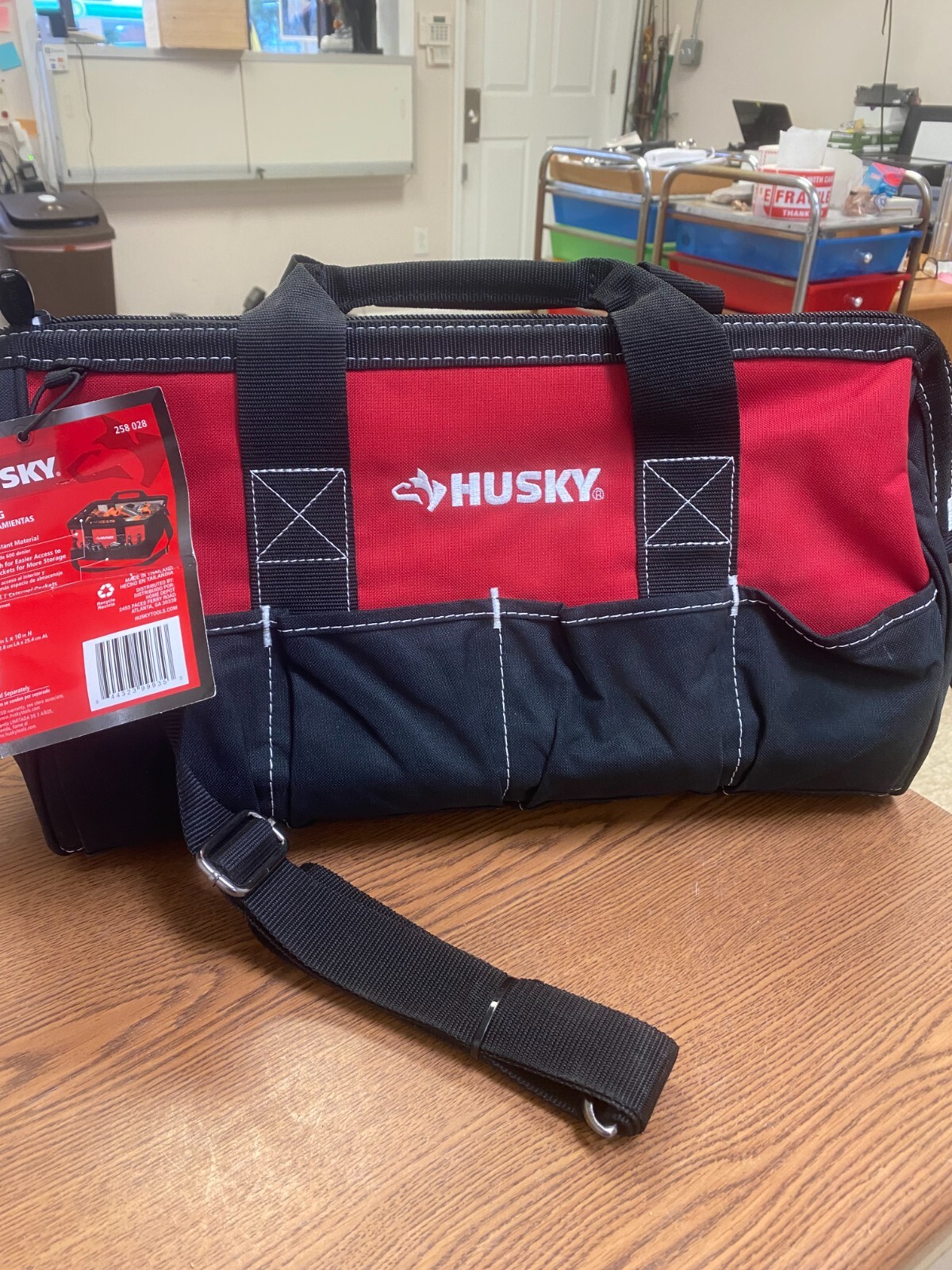 NEW Husky 18” Wide Mouth Zippered Tool Bag / 14 Pockets – 258 028