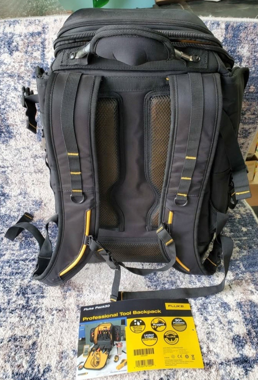 Fluke Pack30 Industrial-Grade Professional Tool Backpack with 30 Pockets