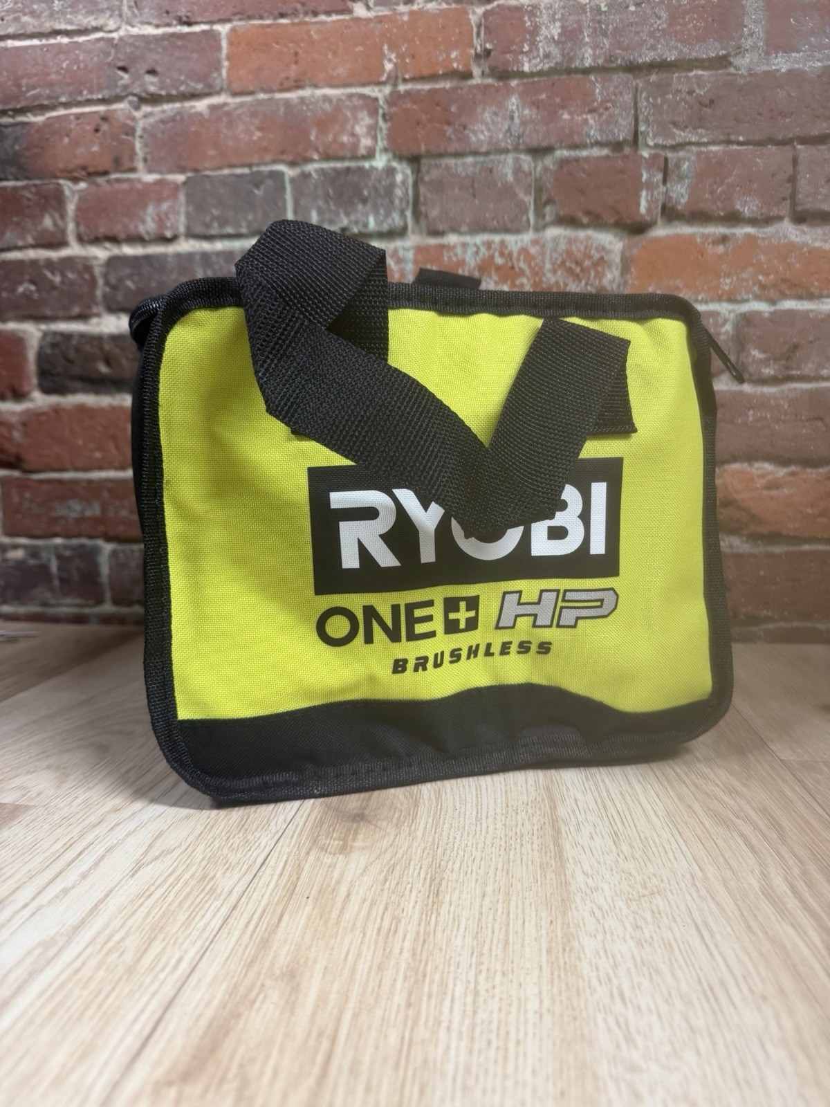 Ryobi One+ HP Brushless Canvas Contractors Zipper Tool Bag 10″ x 8″ x 6″