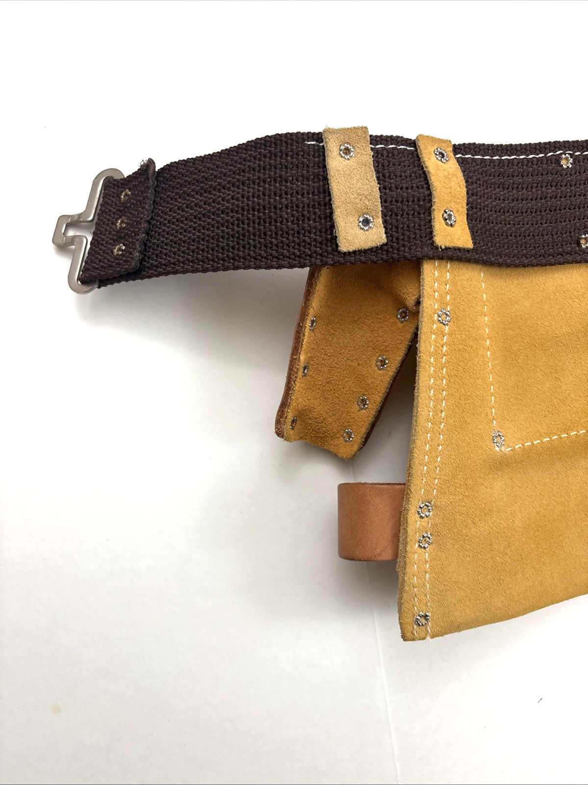 Carpenter LEATHER TOOL BELT/POUCH Custom Leathercraft CLC H427X Barely Used EUC