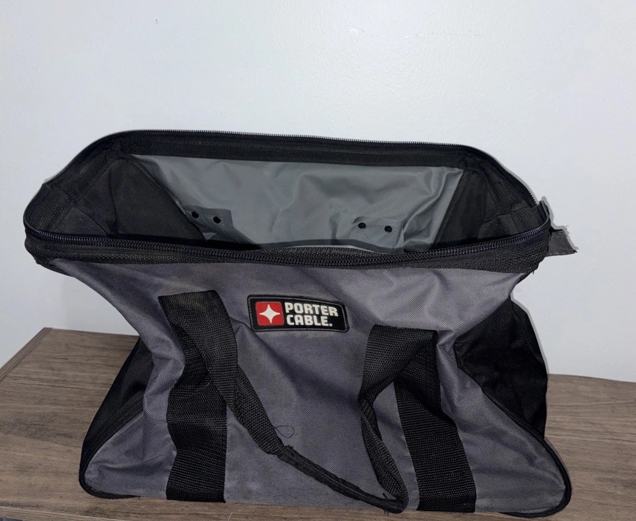 Porter Cable Power Soft Power Tool Bag 18″ X 10.5″ X 12″