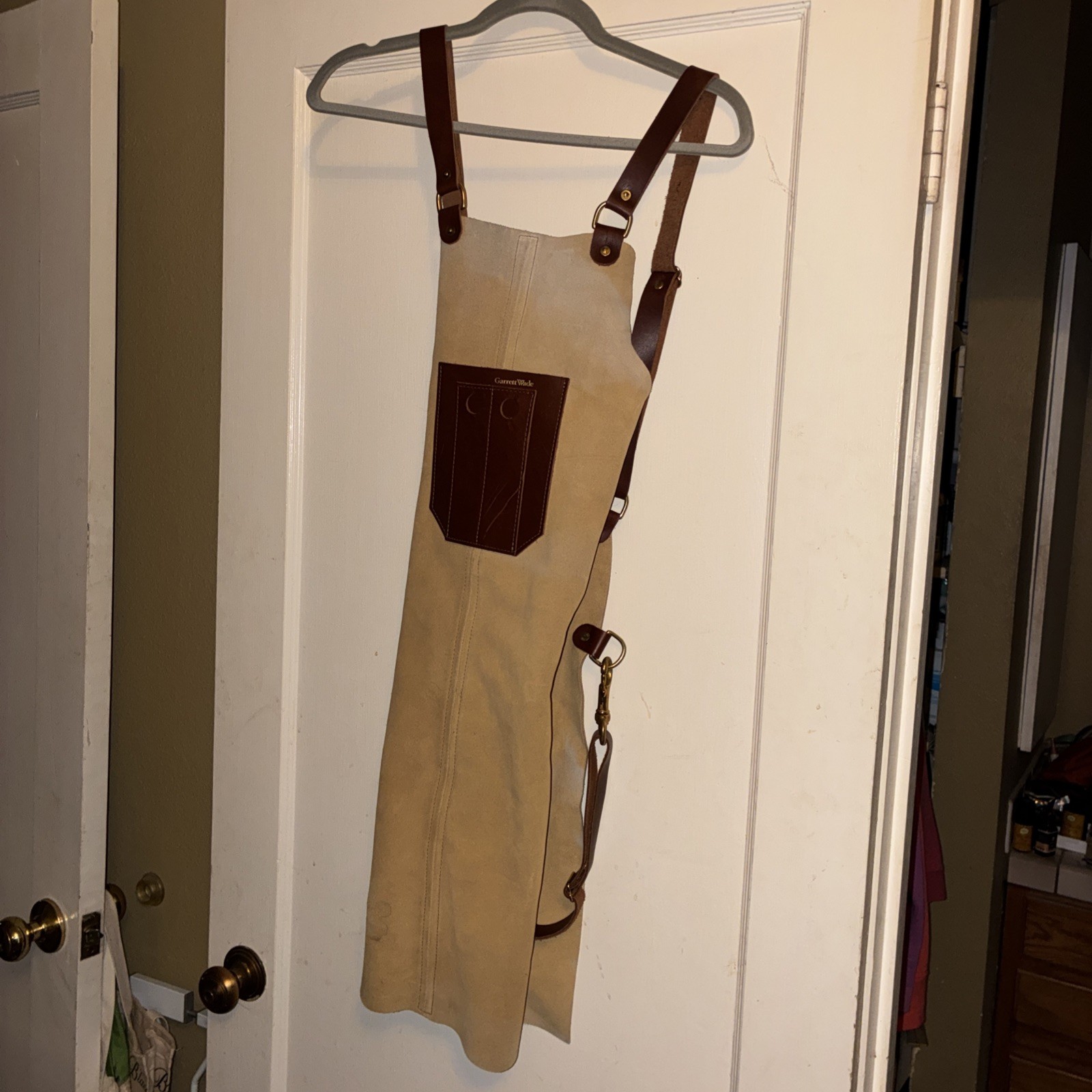 Garrett Wade USA Full Suede, cross-back strapsShop Apron, brass hardware