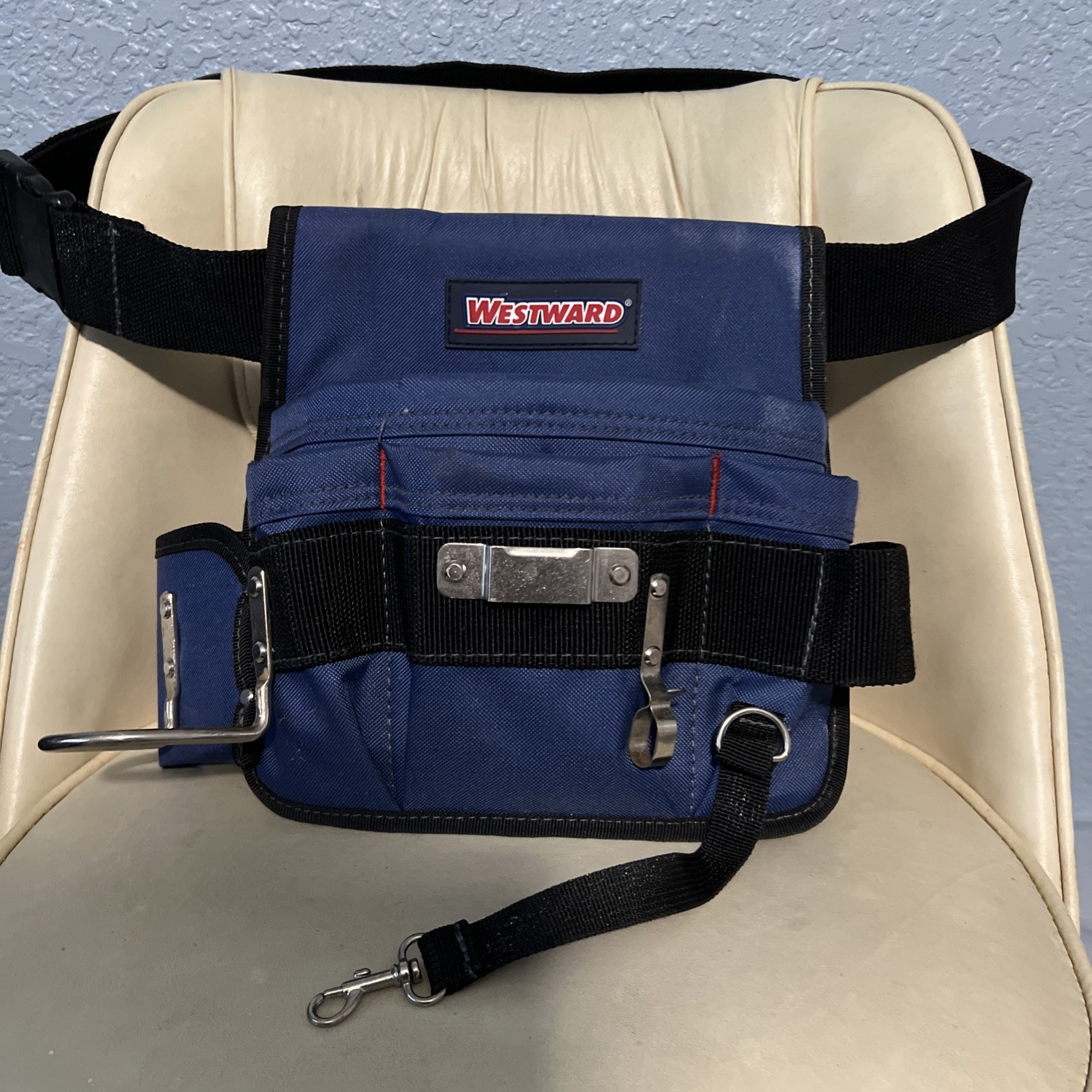 WESTWARD Tool Belt: 49 in Waist Size, Pockets 4, Not Padded