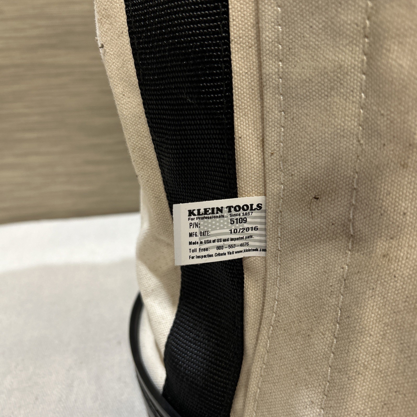 Klein Tools #5109 Canvas 14″ Bucket-Wide Mouth-Reinforced Bottom-Web Handle-009