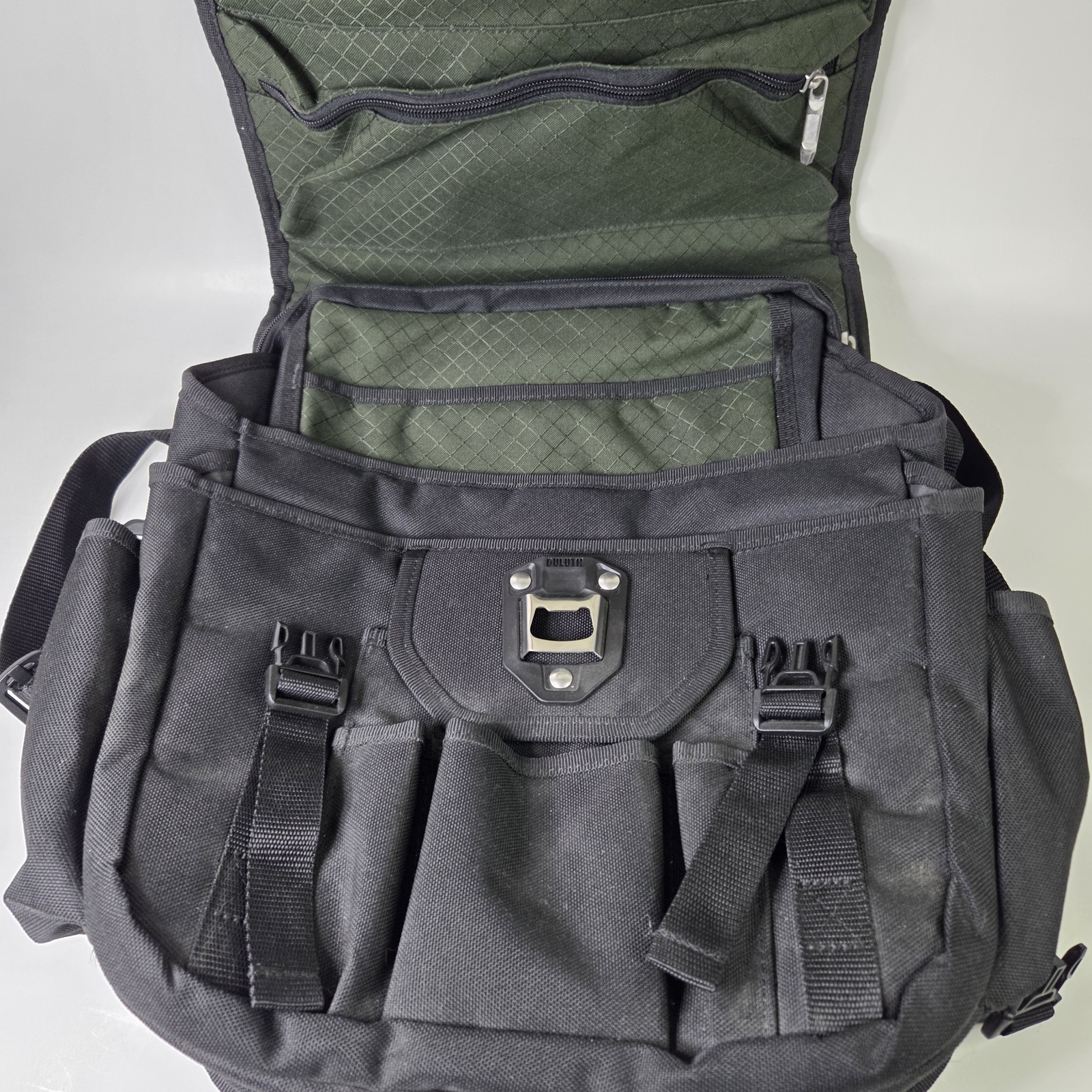 Duluth Trading Co Electrician Tool Laptop Storage Shoulder Bag Black Green