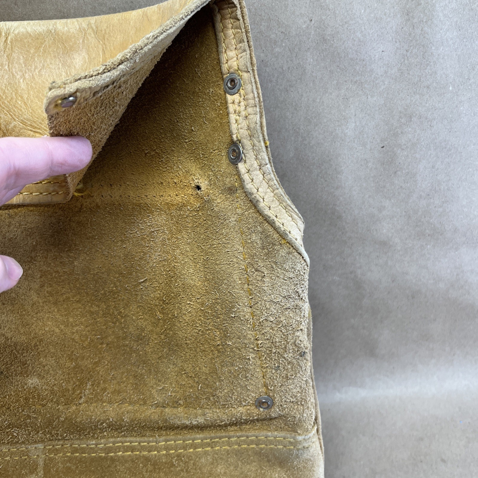 AWP American Work Leather Tool Pouch Carpenter Construction Handyman *SEE PIX