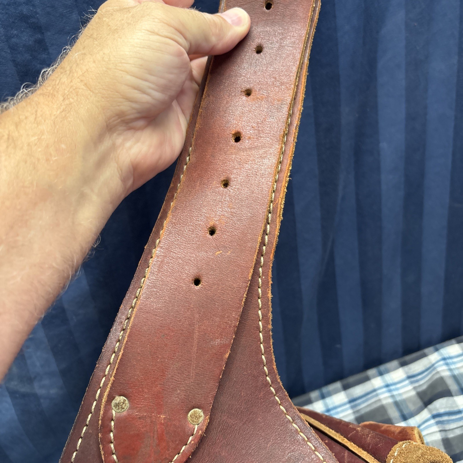 Occidental Leather Pro Carpenters 5 Bag tool belt. 54″ tip to buckle. L6