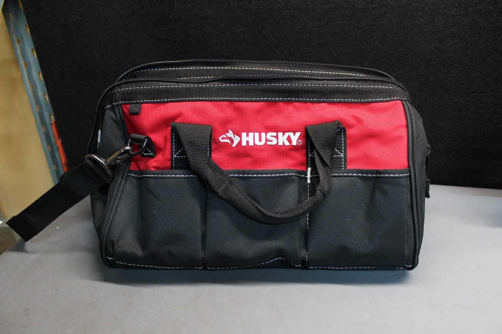 Tool Bag 15 in. 8 Pocket Zippered *USED*