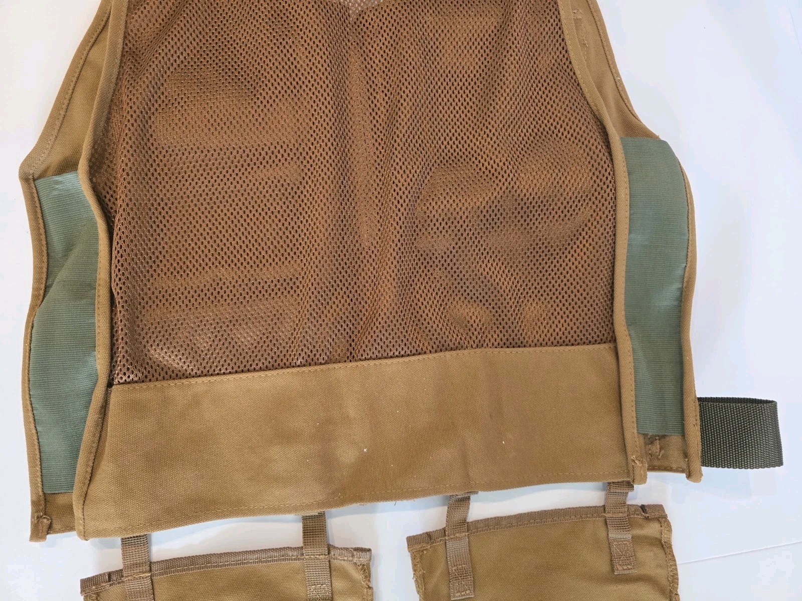 Bucket Boss Duckwear SuperVest Tool Vest Small Medium 14 Pockets Canvas Brown