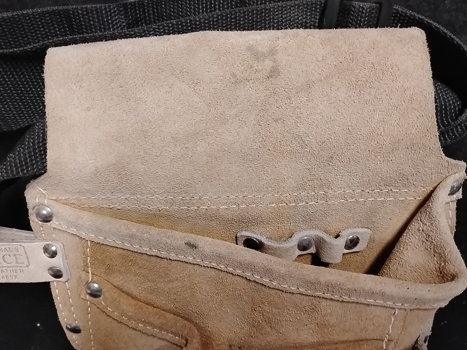 Custom Leather Craft CLC Professional Tool Pouch No. PK489X USA