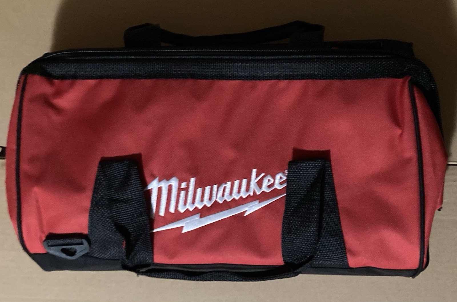 Milwaukee 16″x10x10 Heavy Duty Canvas Tool, Drill Bag/Case,6 Pockets M12 M18