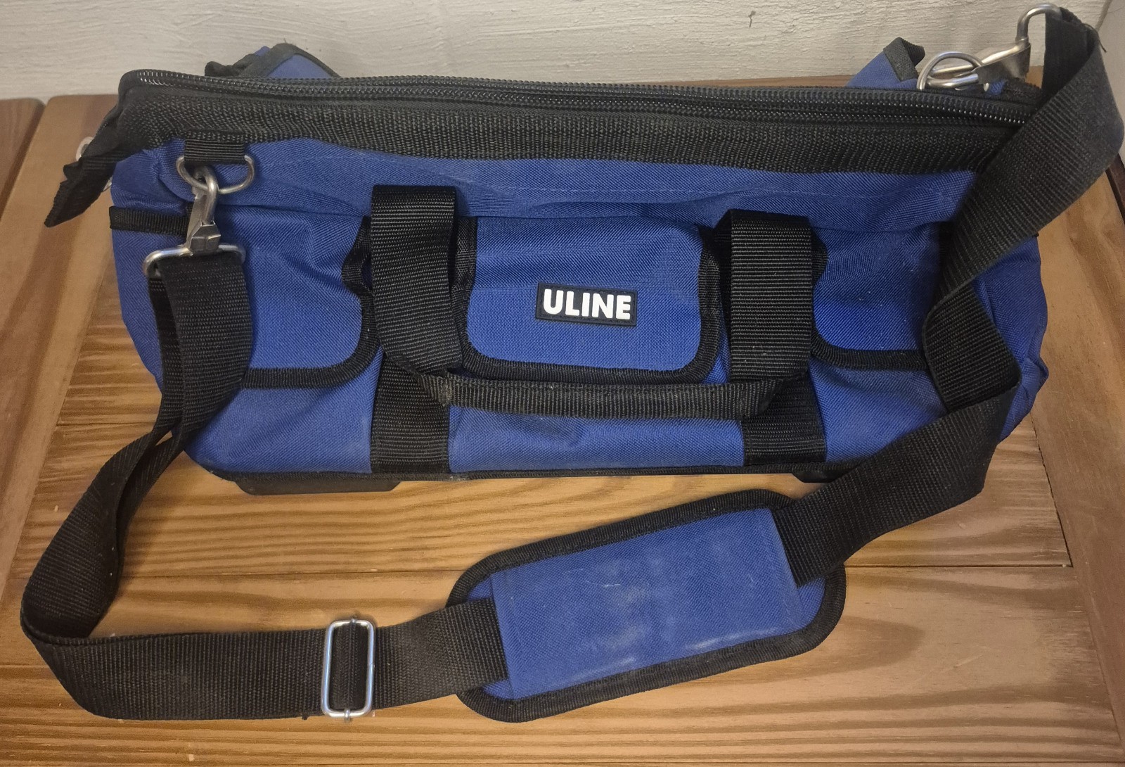 Uline Heavyweight Polyester Rigid Plastic Bottom Tool Bag Light Use/w Strap