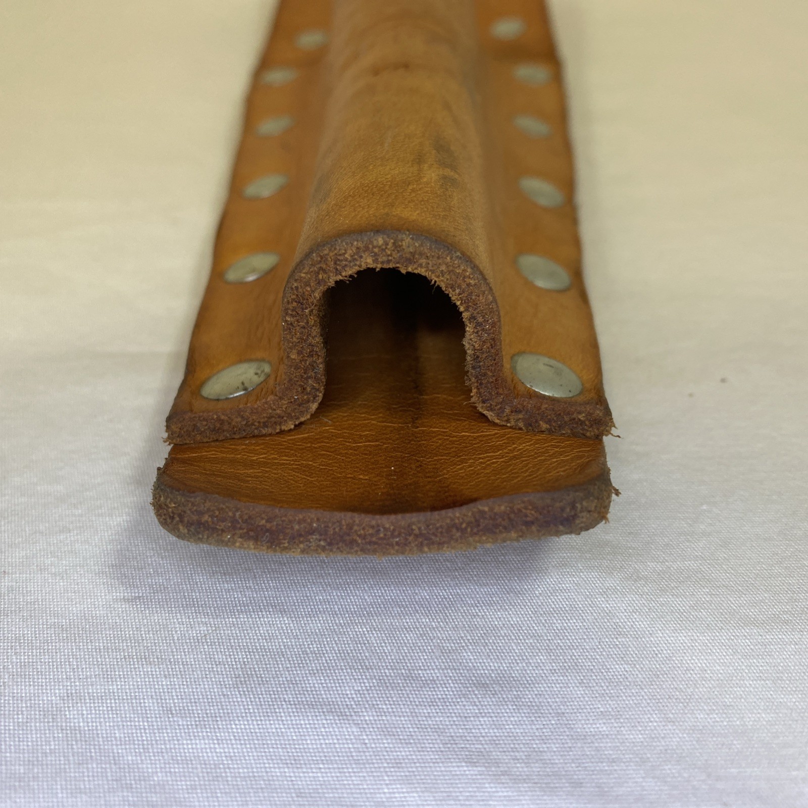 Klein Tools 5417T Leather Bull Pin Holder Sheath