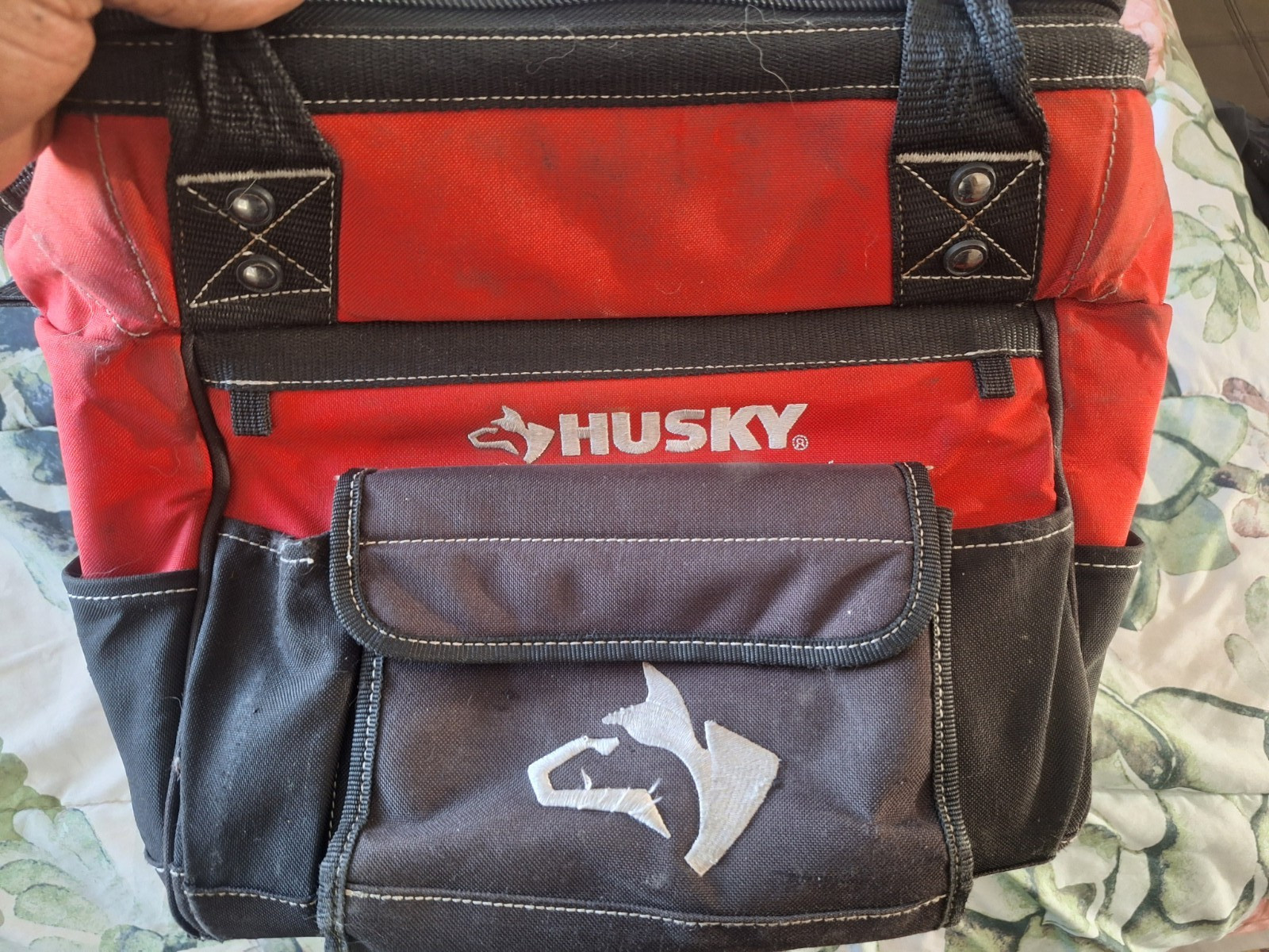 Husky 15 Inch Contractor’s Multi-Purpose Water-Resistant Tool Bag