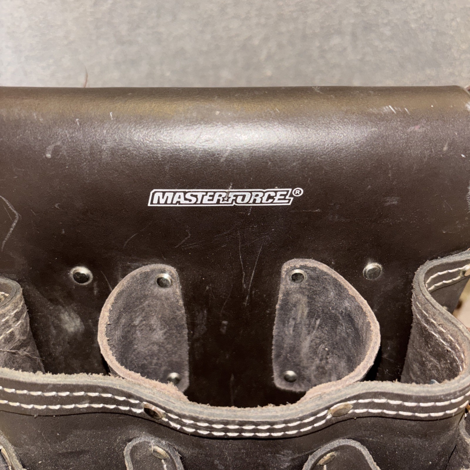 Black Leather Masterforce Tool Pouch Tape Holder Electricion & Construction 🔥