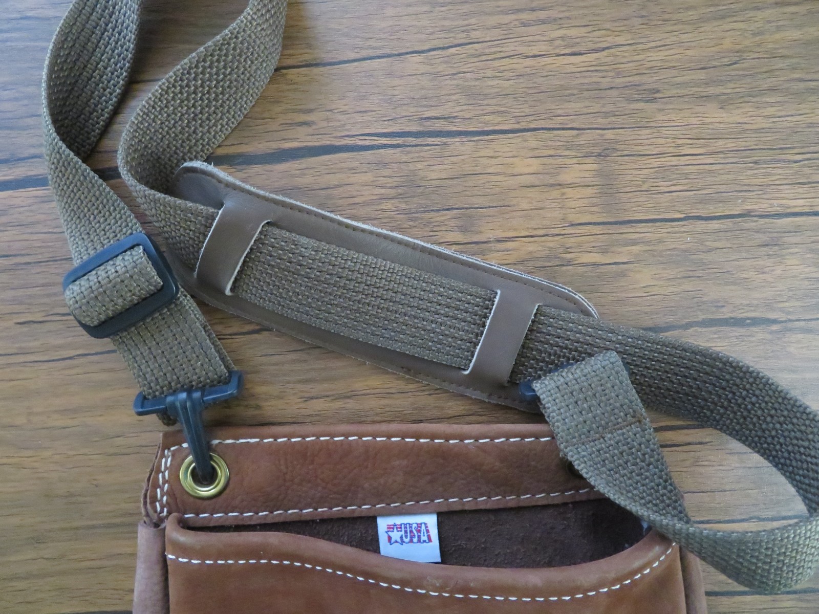 Klein Tools 5146 All-Purpose Leather Bag Nice!