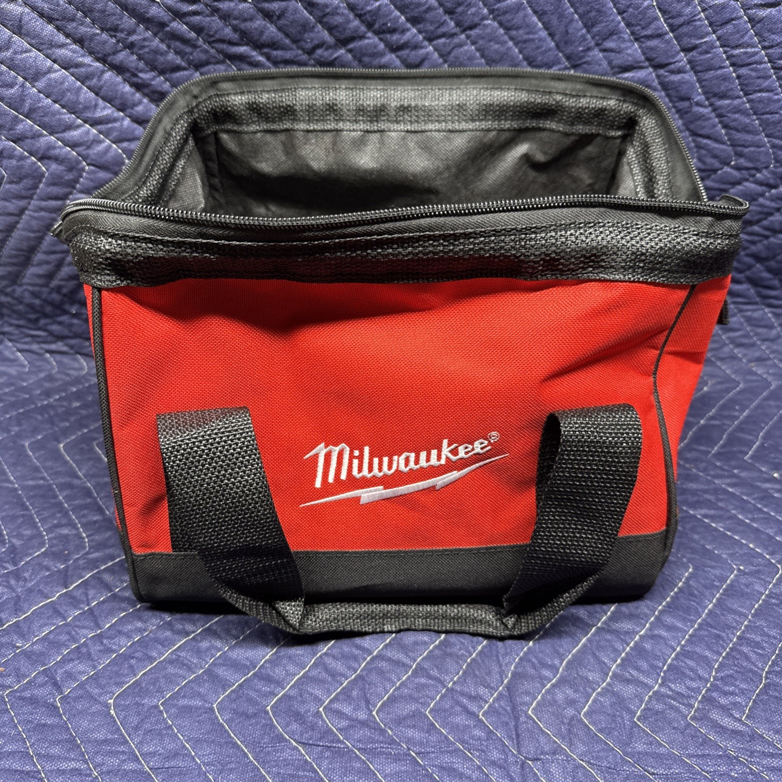 MILWAUKEE 11″ X 10″ X 8″ Small Heavy Duty Contractors Tool Bag Tote Case