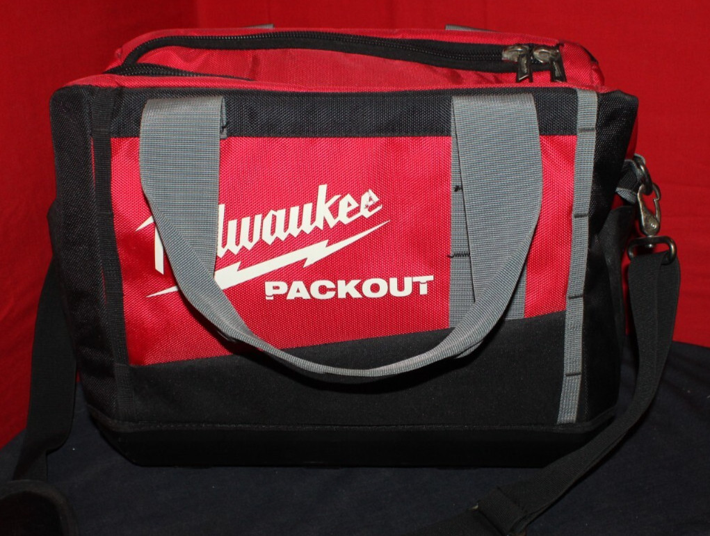 MILWAUKEE 15 In. PACKOUT Tool Bag/Tote
