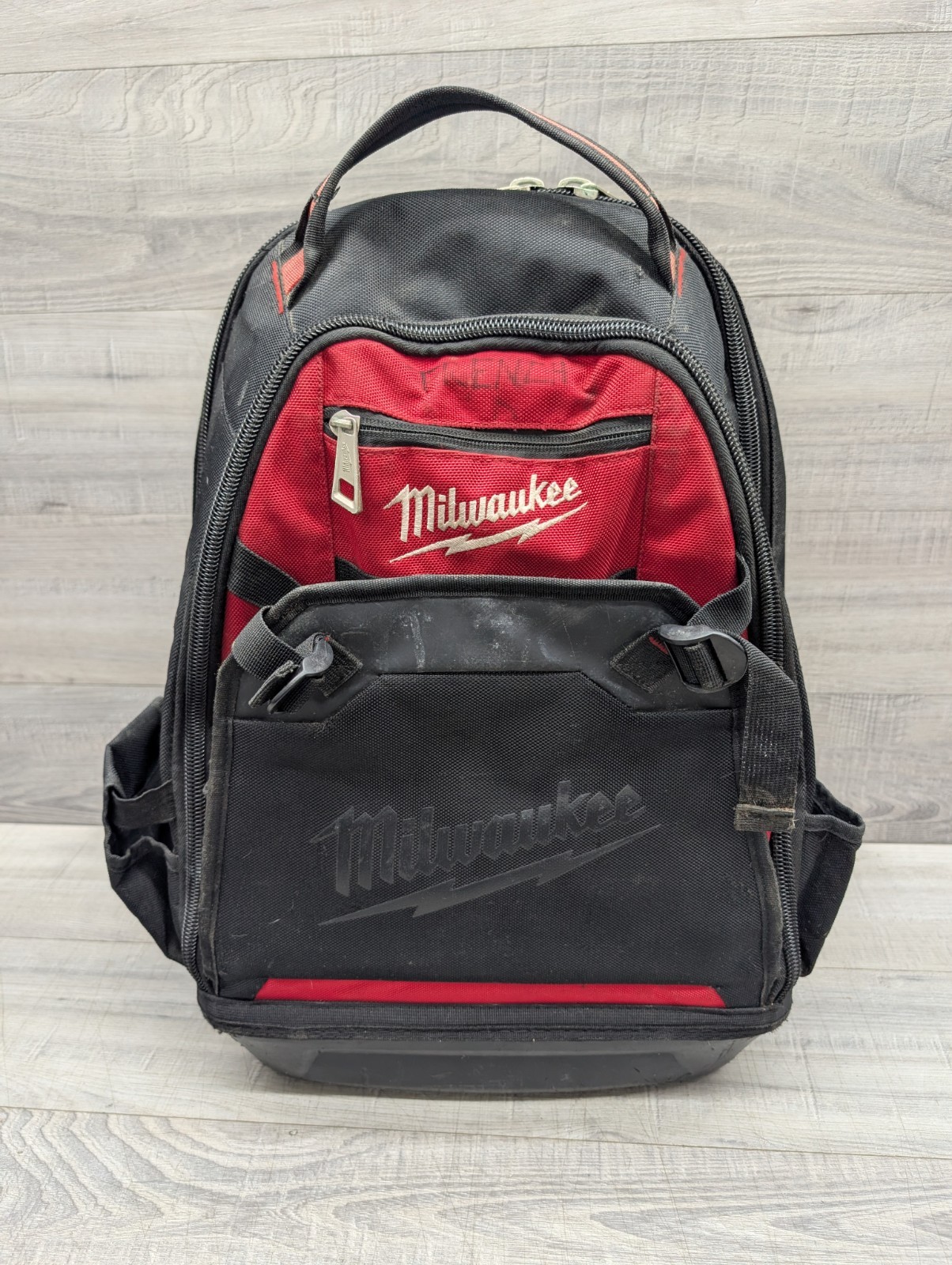 Milwaukee 48-22-8200 35-Pocket Impact Resistant 1680 Ballistic Backpack Jobsite