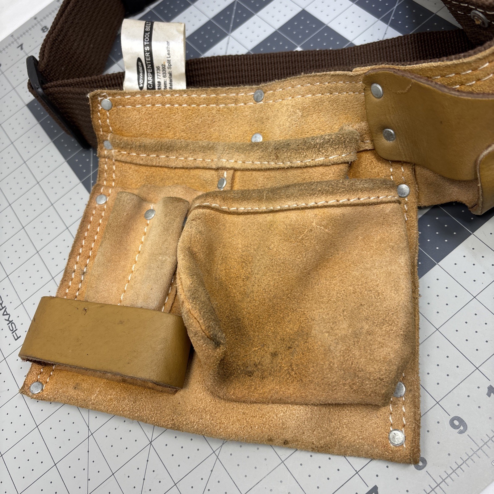 Voyager 63392 Split Leather Carpenter’s Adjustable Tool Belt Tan Riveted